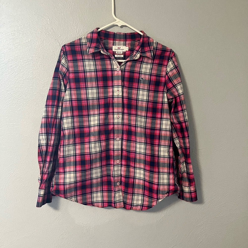 Vineyard Vines button-down top. So colorful and bright! Size 4.